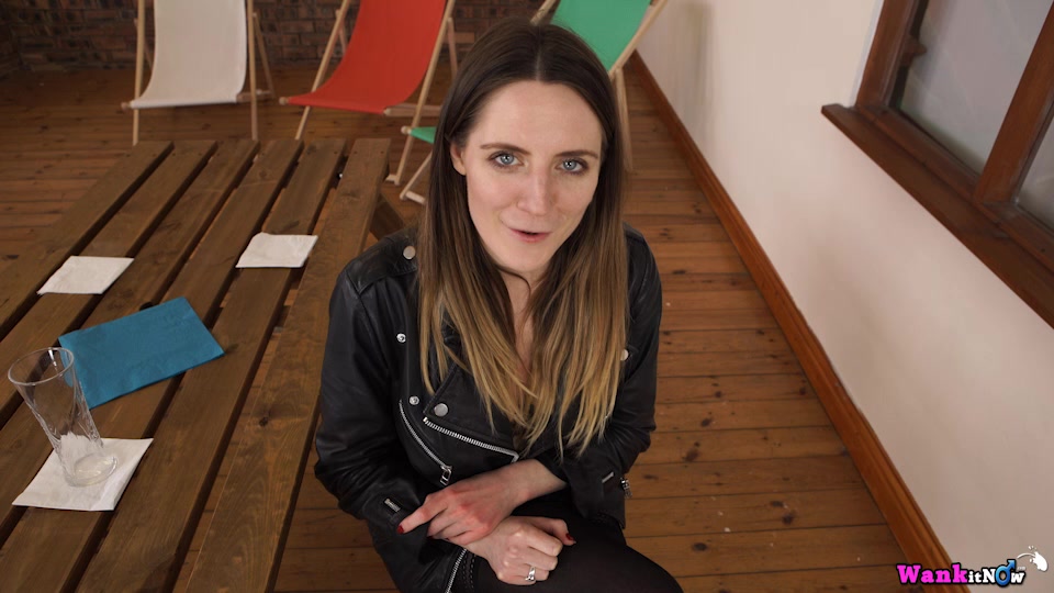 Samantha Bentley - Fuck My Face - Sexy Videos - WankitNow