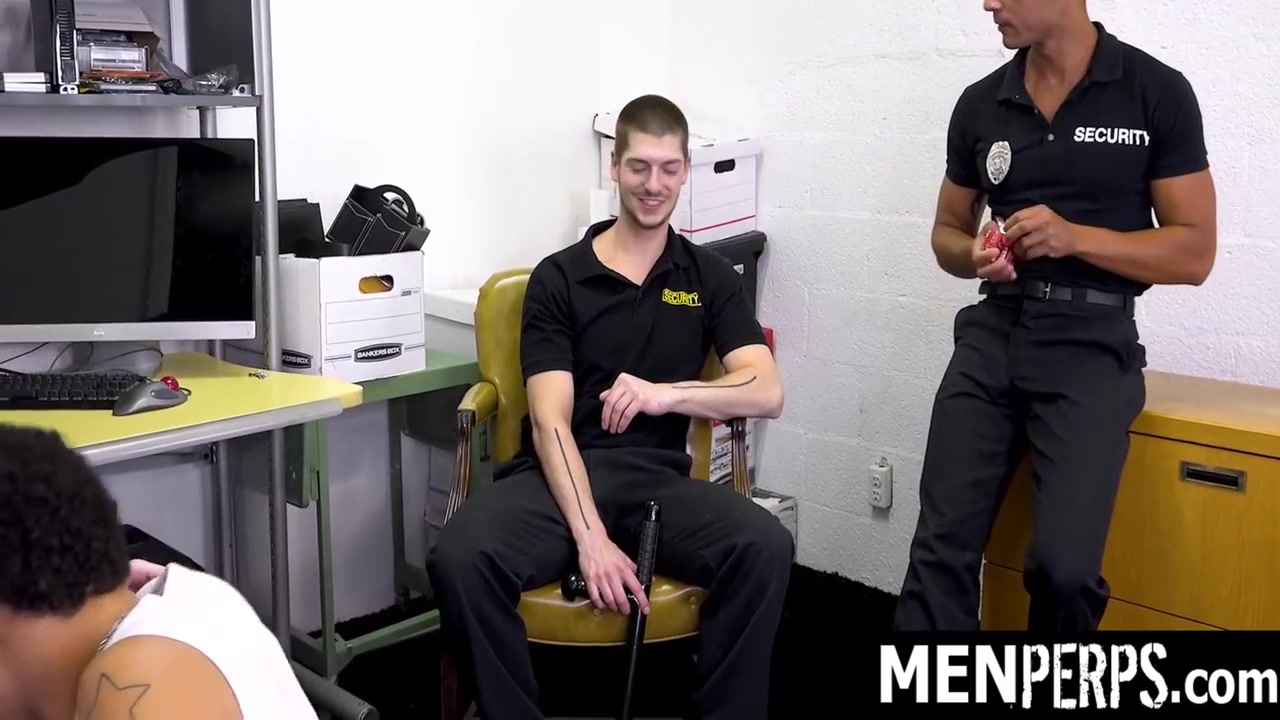 Christian Ryder, Aj Sloan And Myott Hunter In Officers Huge Dicks Take Control Of Thieves Tight Asses - Menperps