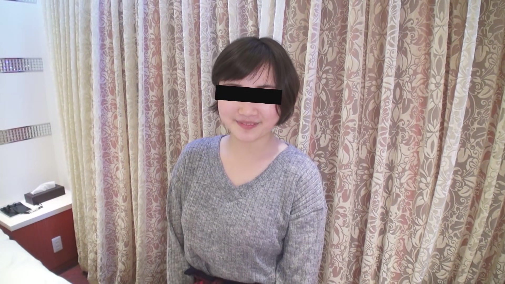Hanako Miyakuni Handjob With Dirty Words - 10musume