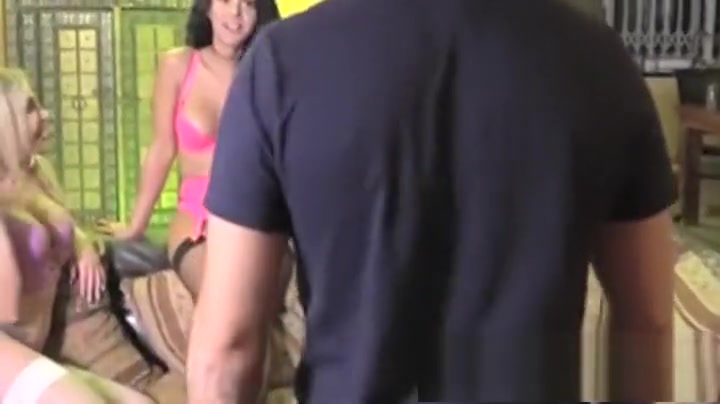dude acquires hammered By Three trannies
