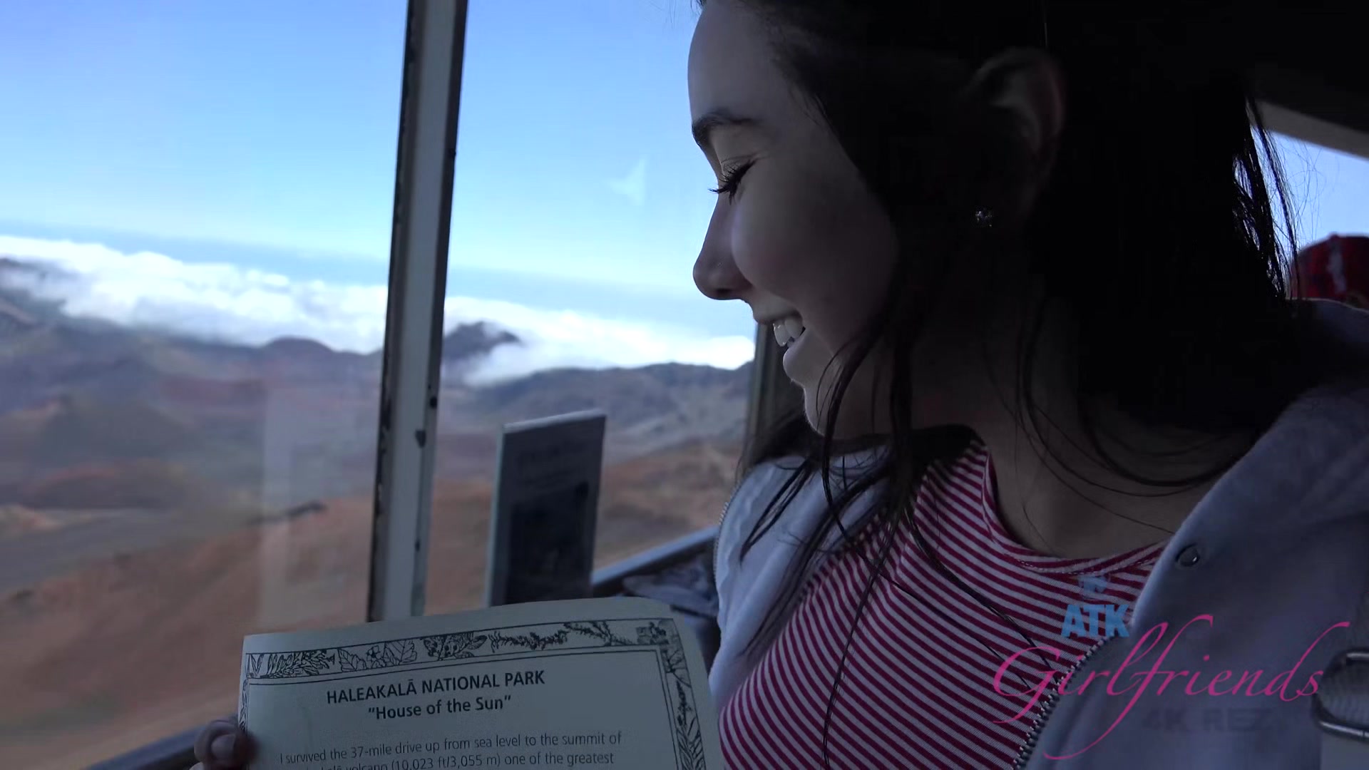 Virtual Vacation Hawaii With Karlee Grey 3/6