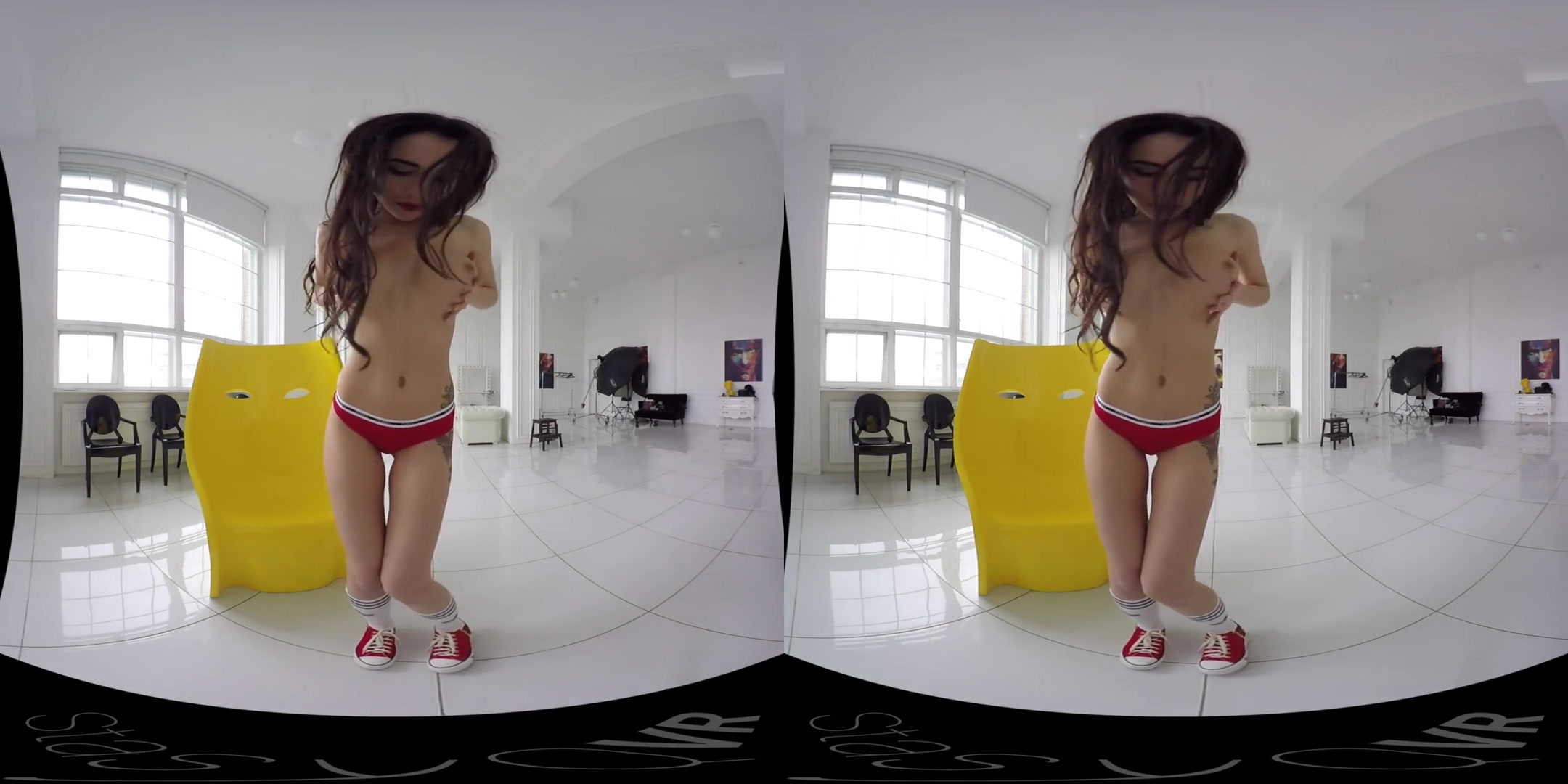 KiraQ in Fit Stunner Gets Her Big Tits Squeezed - StasyQVR