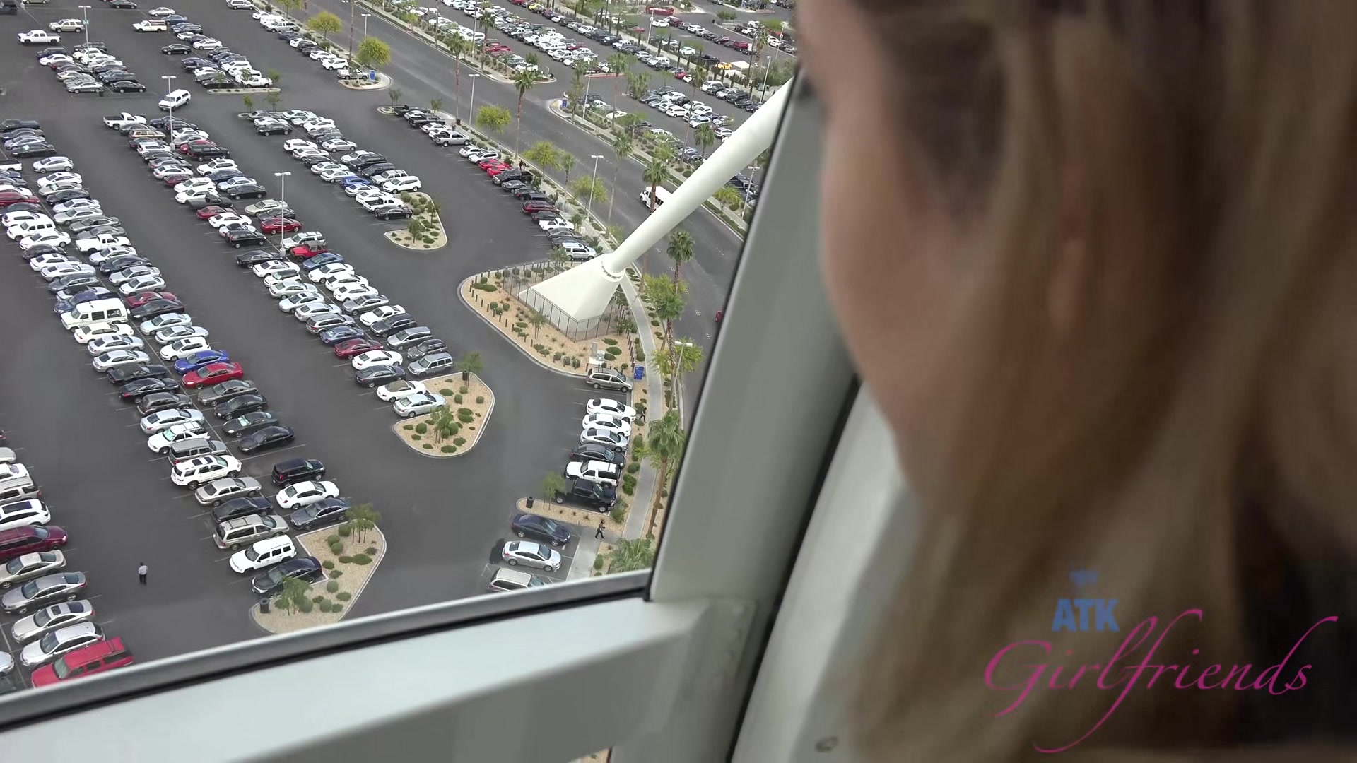 Virtual Vacation Las Vegas With Izzy Belle 1/3