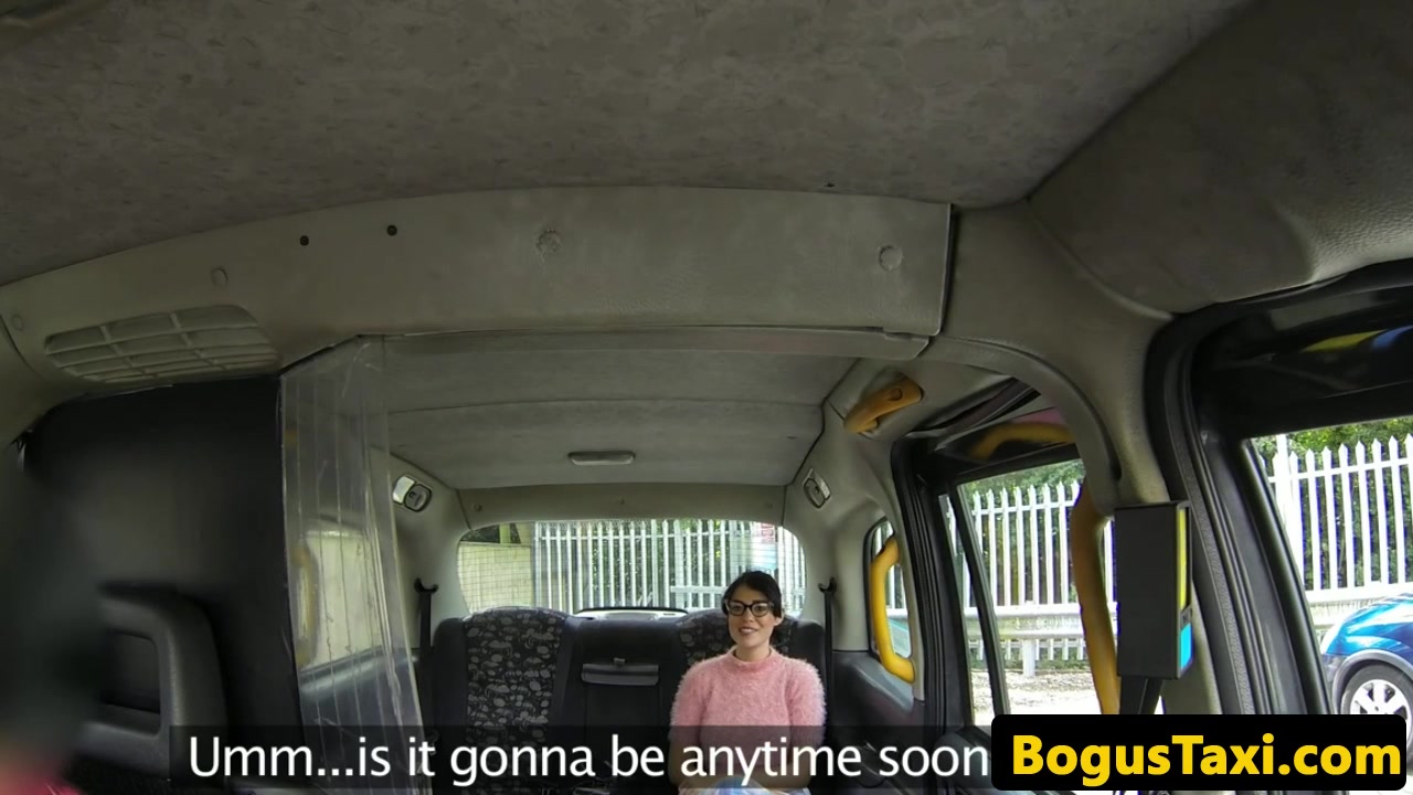 Squirting taxi brit fucked by bogus cabbie