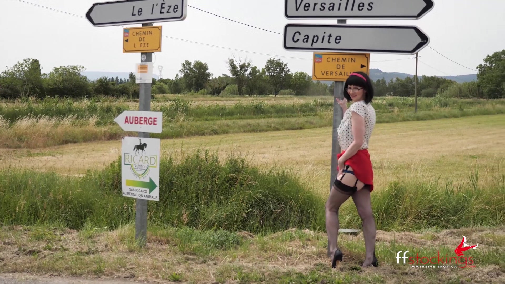 Public Exhibitionist