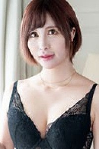 Watch Maria Shiraki videos