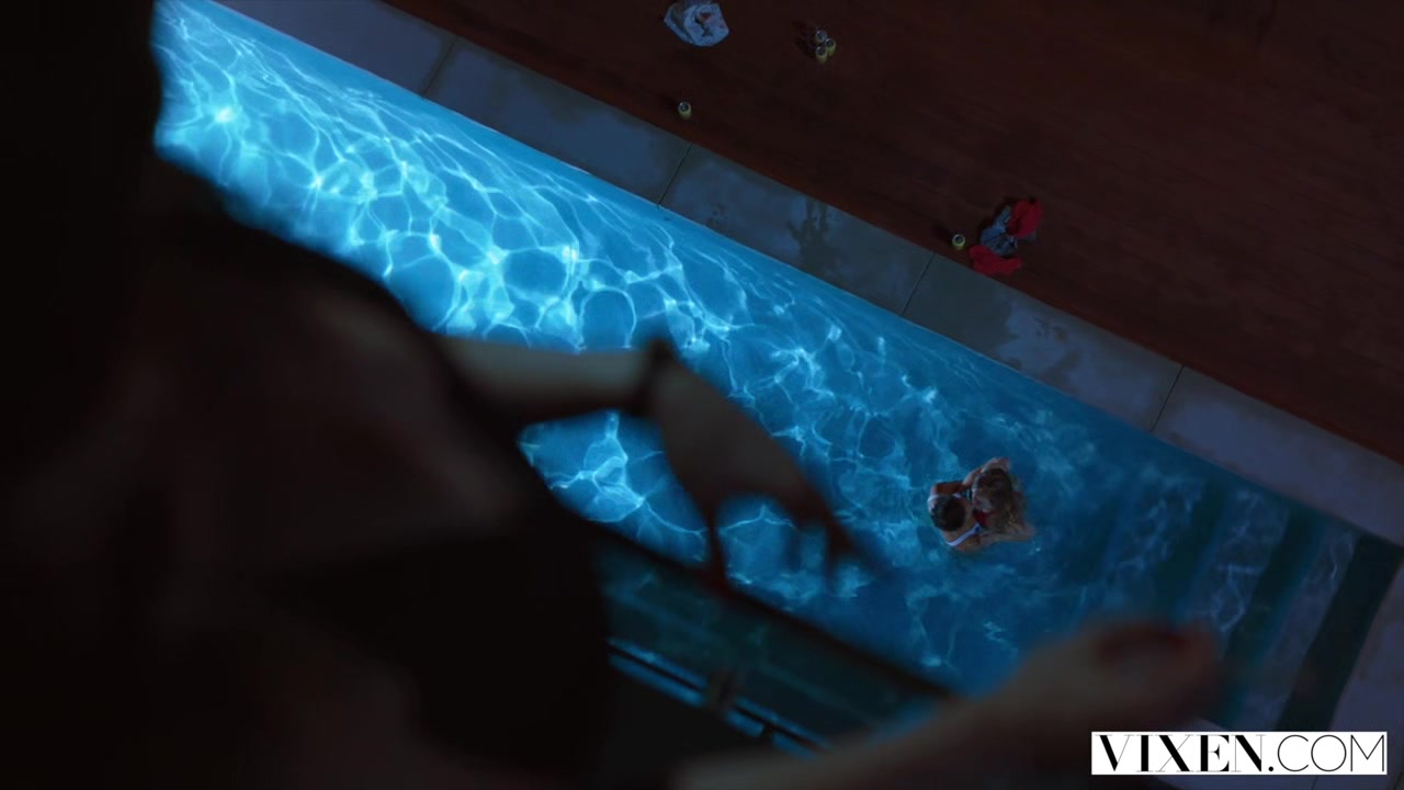 VIXEN Janice Griffith and Ivy Wolfe Sneak Into Backyard For Nighttime Pool Fun