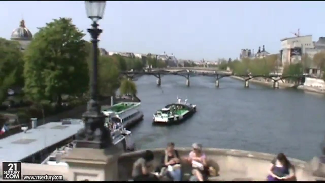 Horny Sophie Moone searching a hot and passionate gentleman in Paris
