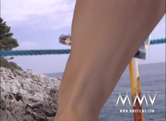 MMVFilms Video: Kelly At The Beach