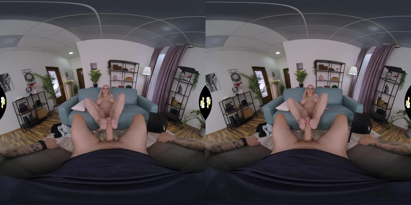 Let's Fuck Sandra Sweet - SqueezeVR