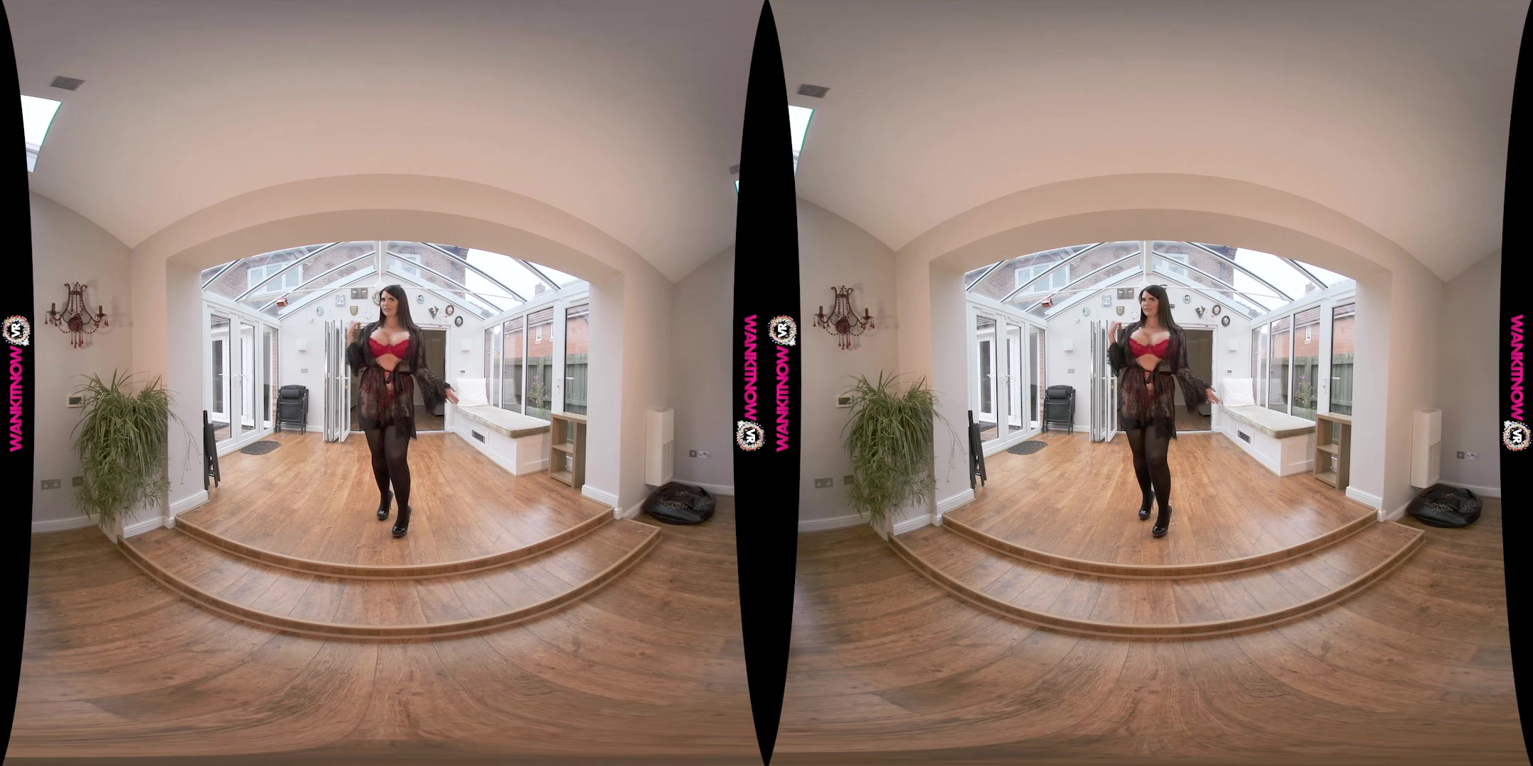 Stripper For One featuring Kylie K - WankitNowVR