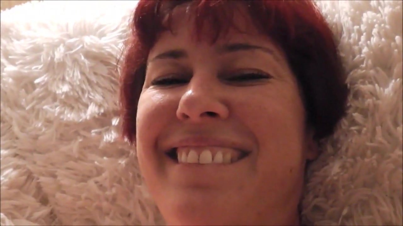 Fannyliscious Fingering Pt2 - TacAmateurs