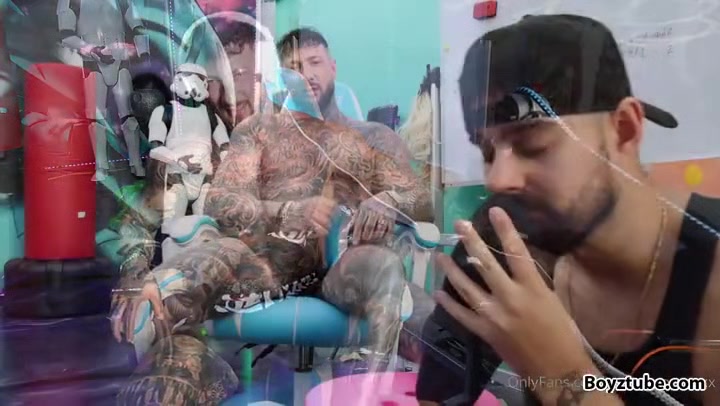 Tattoo feet master licking face cum