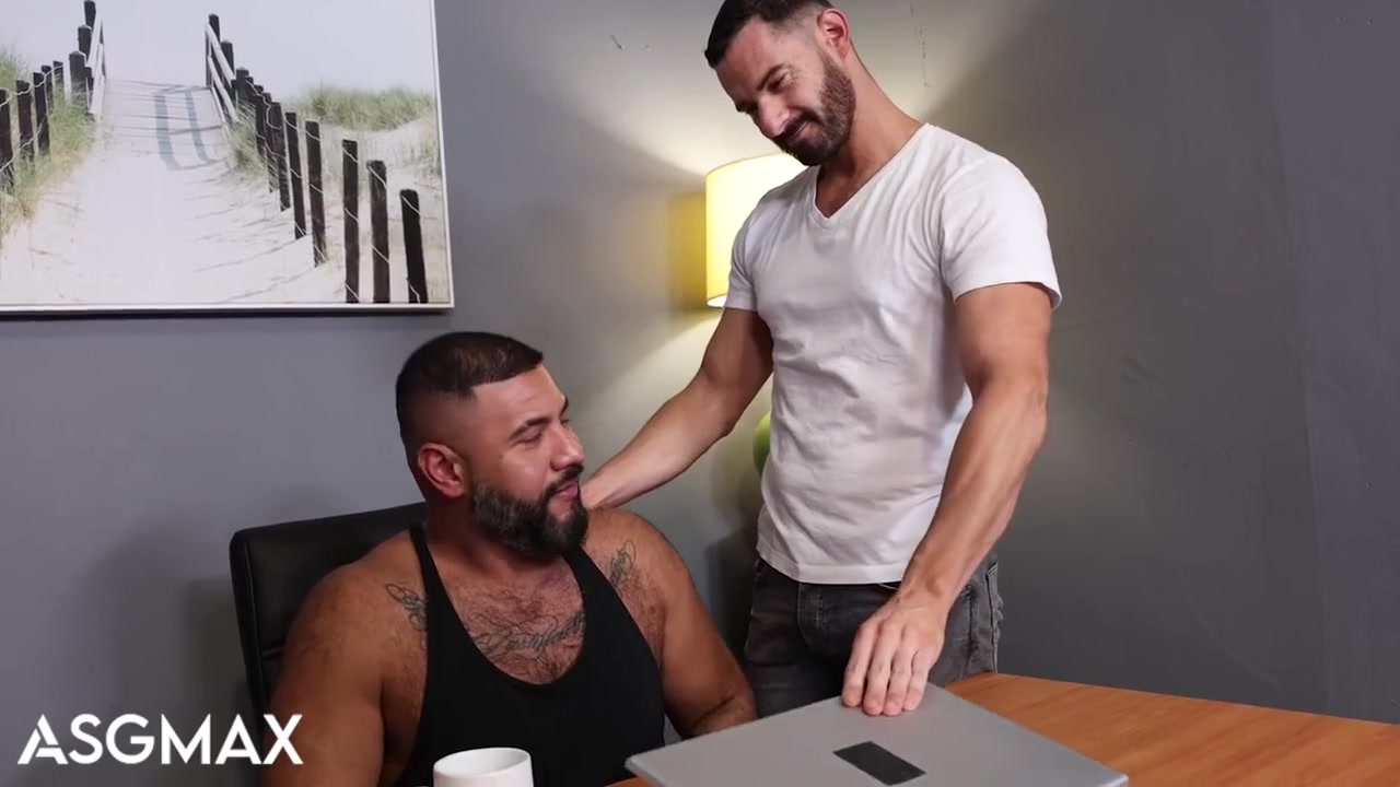 Gio Carrera And Nico Bear - Hottie Bear Puts Work Aside To Bareback His Bf Hard