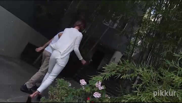 Asuka Braless Neighbor In The Morning: Asuka