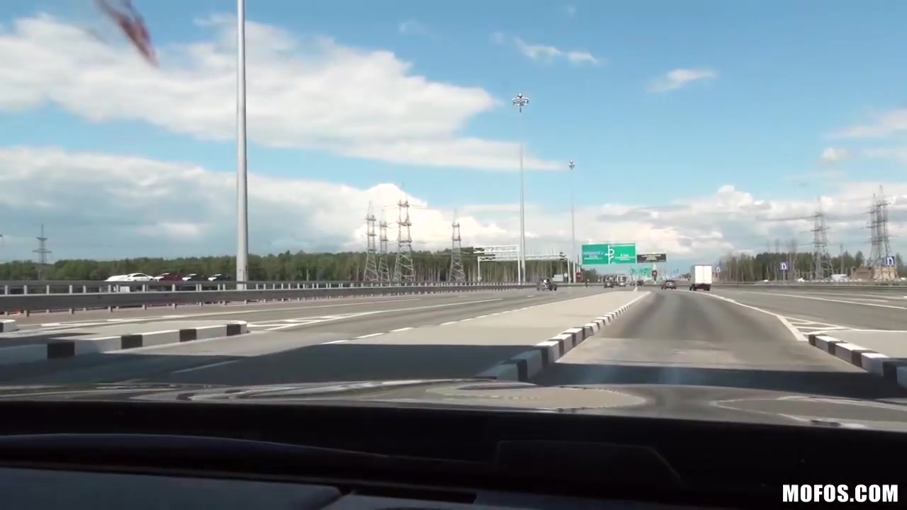 Hot teen 18+ Sucking my Dick while Driving