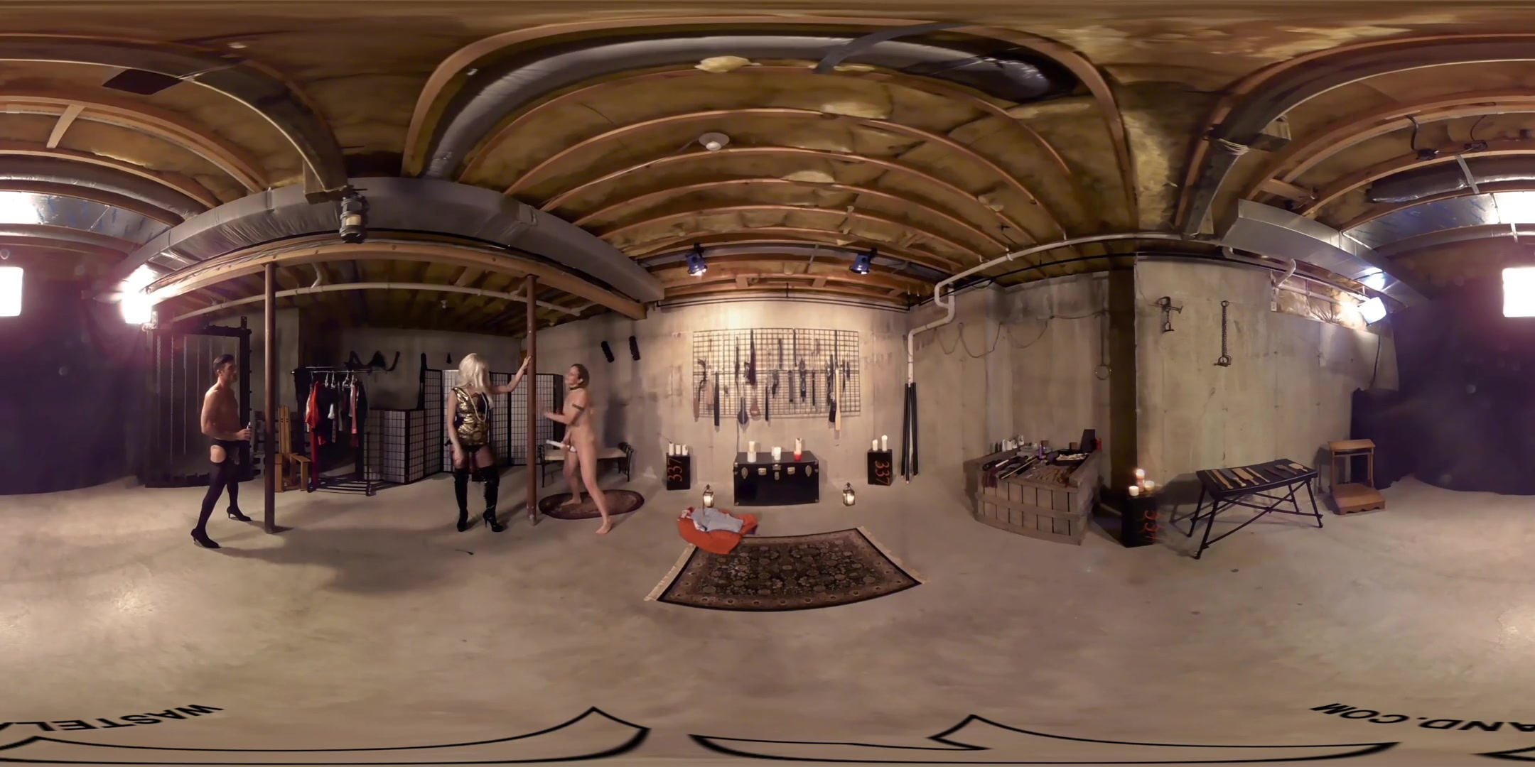Goddess Starla in Pegging in Goddess Stara's BDSM Dungeon - WastelandVR