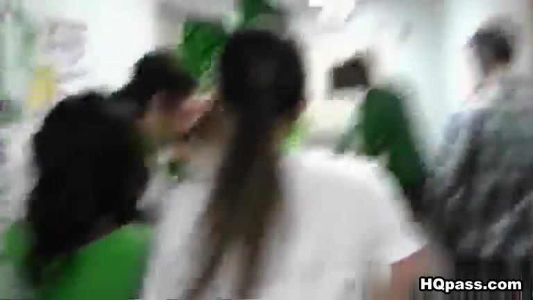 DareDorm : Saint pattys day
