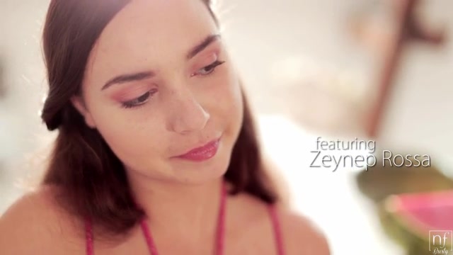 Juicy - S14:E5 - Nfbusty