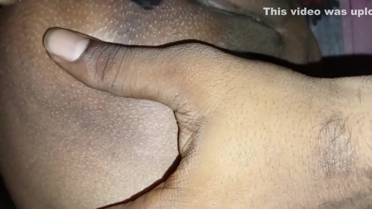 Curvy Girl Kajal Shaving Pussy By Her Hubby For Karvachauth