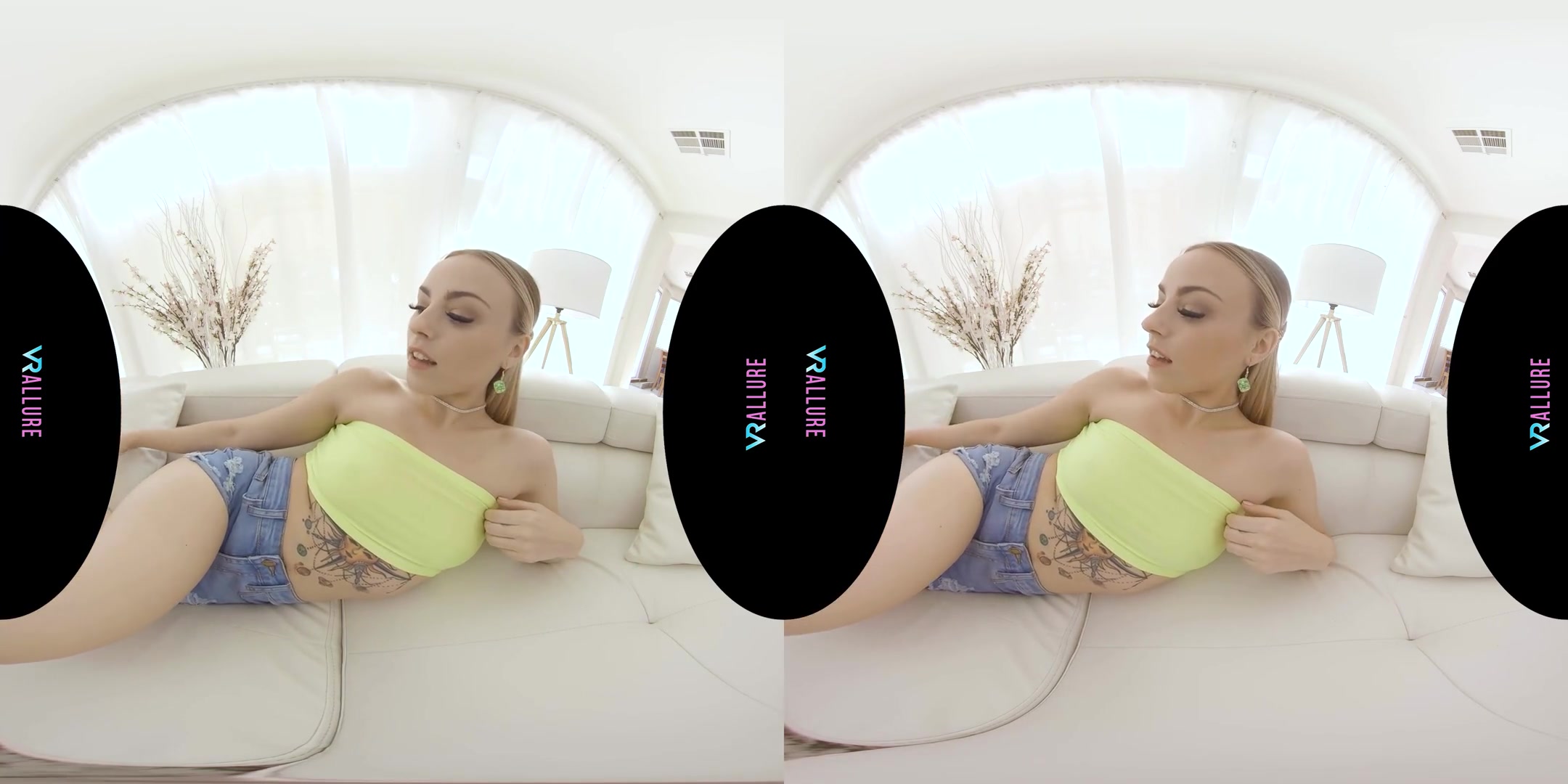 Good Things Come In Small Packages! - Petite Babe Fucks her Tommy Torso