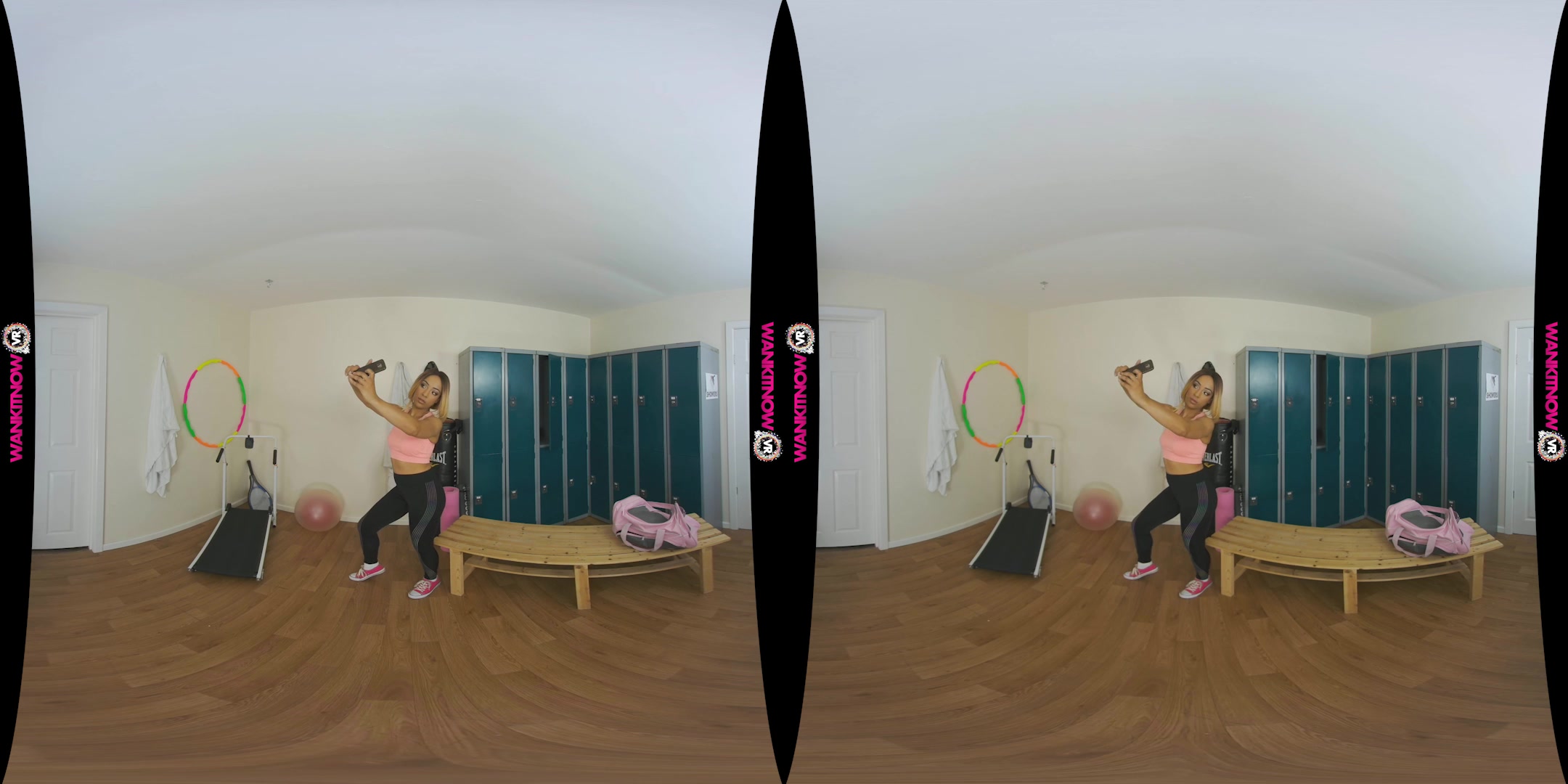 Socials Thot featuring Kayla Louise - WankitNowVR