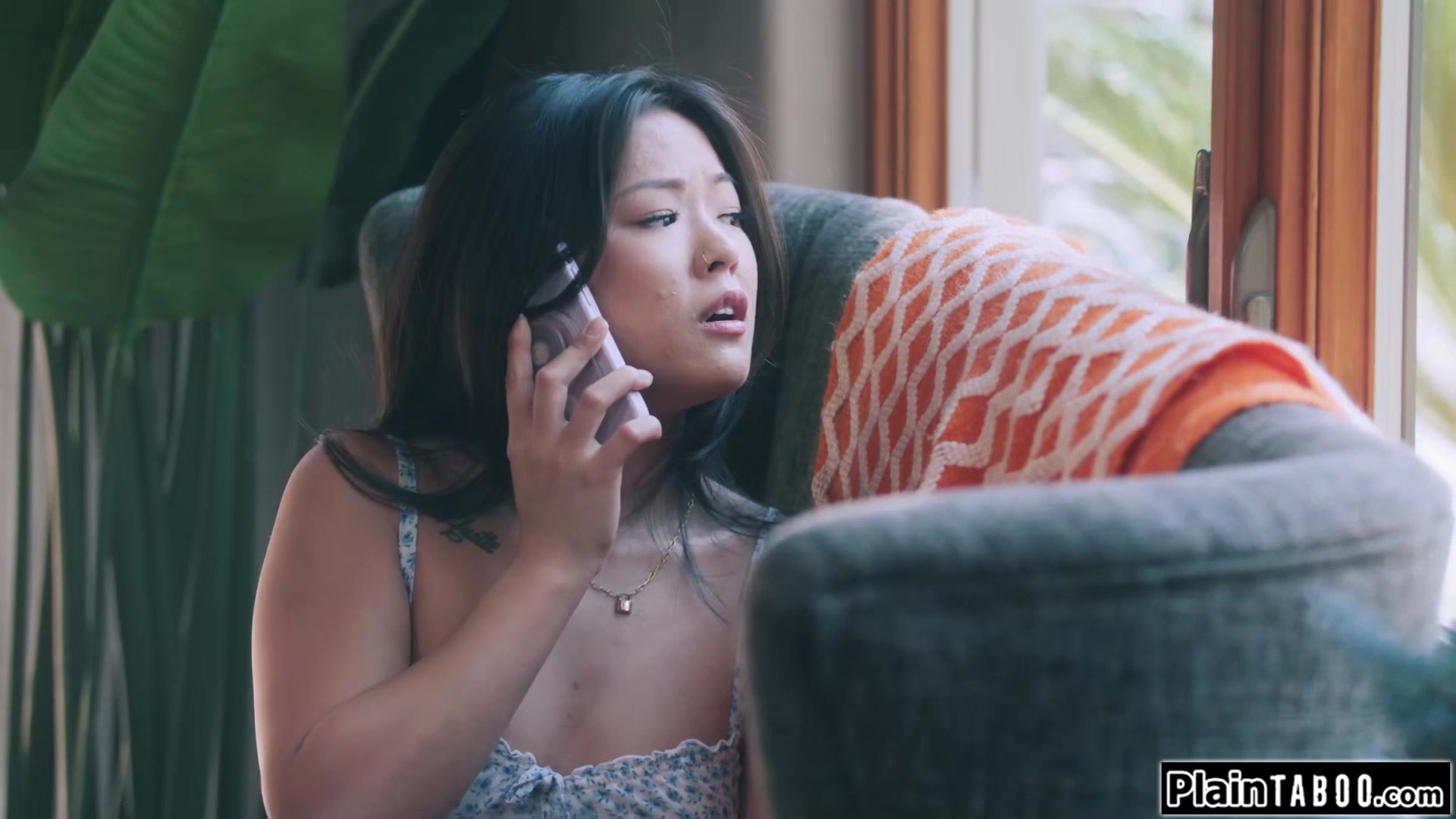 Will my old teacher come in to fuck his former asian student