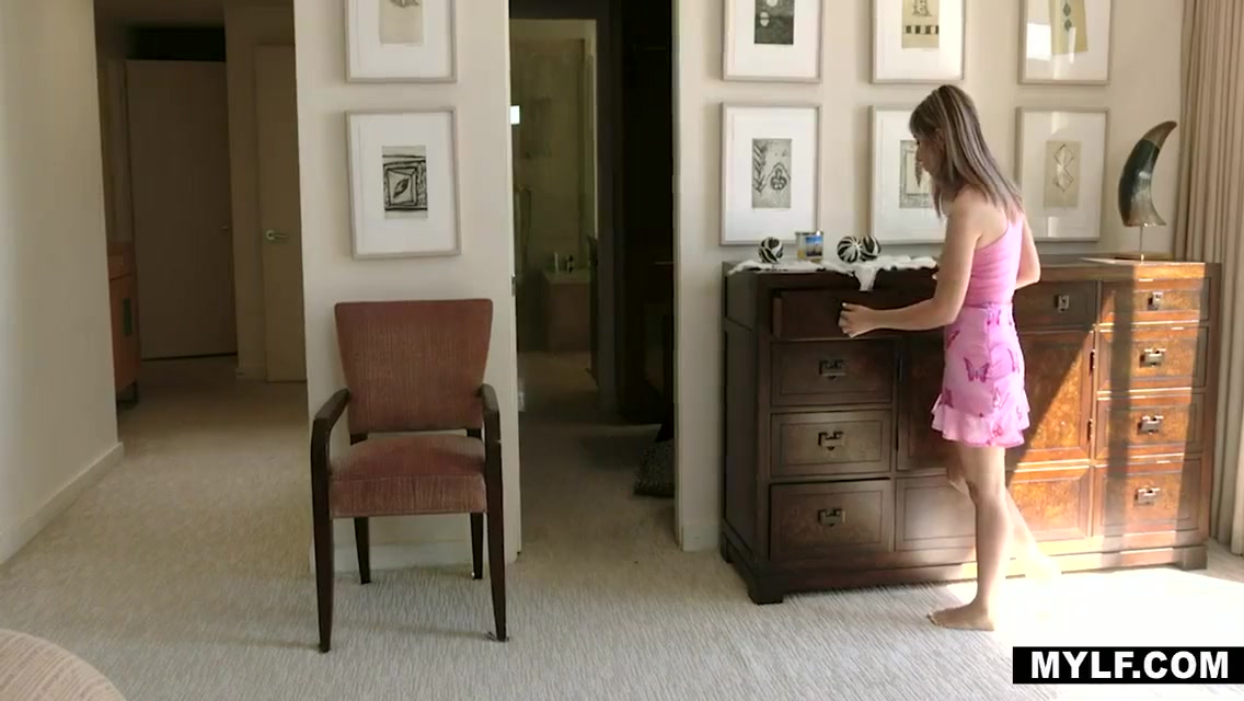 Big Ass Milf Stepmom Family Lesbian Punishment For Hot teen 18+ Stepdaughter 12 Min - Daphne Dare And Lisey Sweet