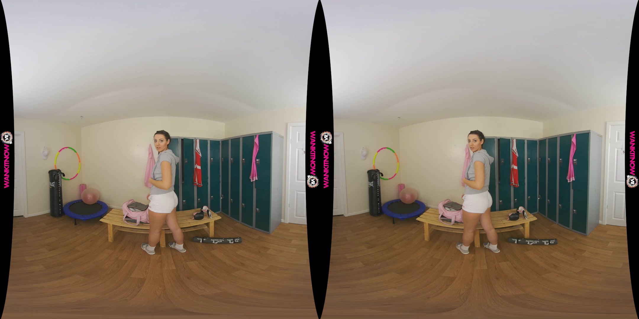 Sporty Seduction featuring Violet - WankitNowVR
