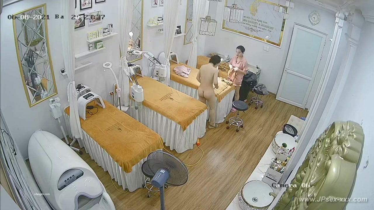 chinese cosmetic salon.2
