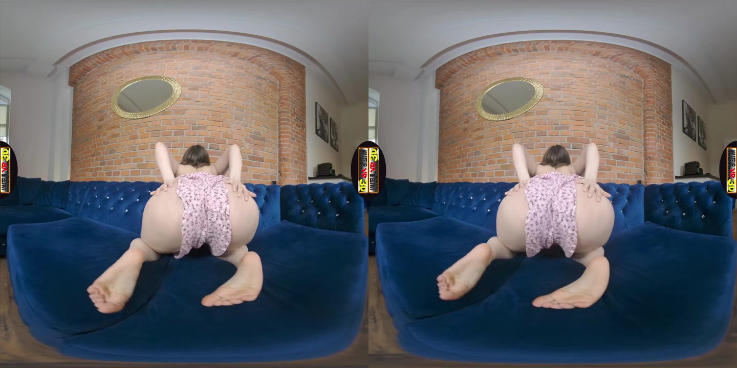 Elle Mara - Sweet Angel With Megatits - AmateurVR3D