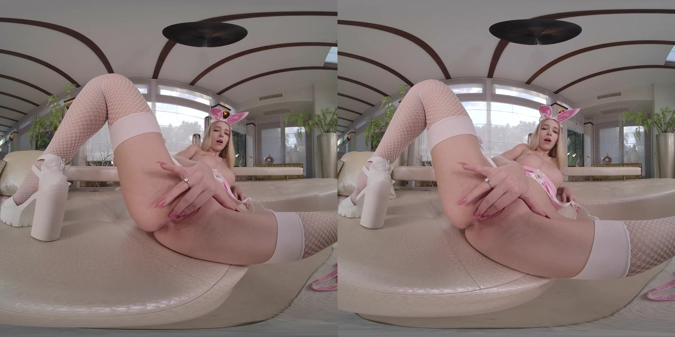 Sexy Bunny Nata Gold Part 1
