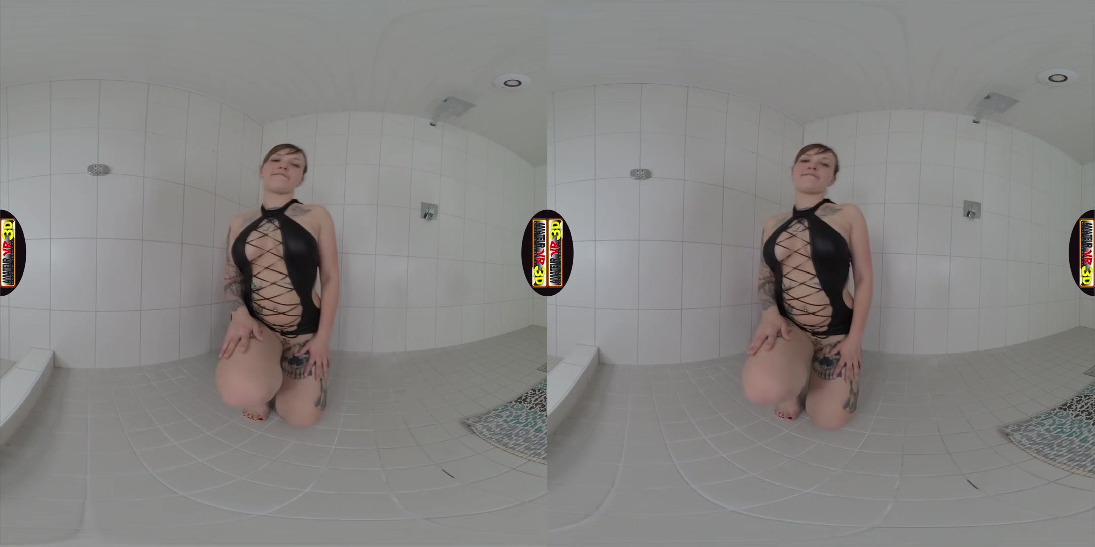 Luna - Very Wet Deep Inside; Big Tits Amateur Solo
