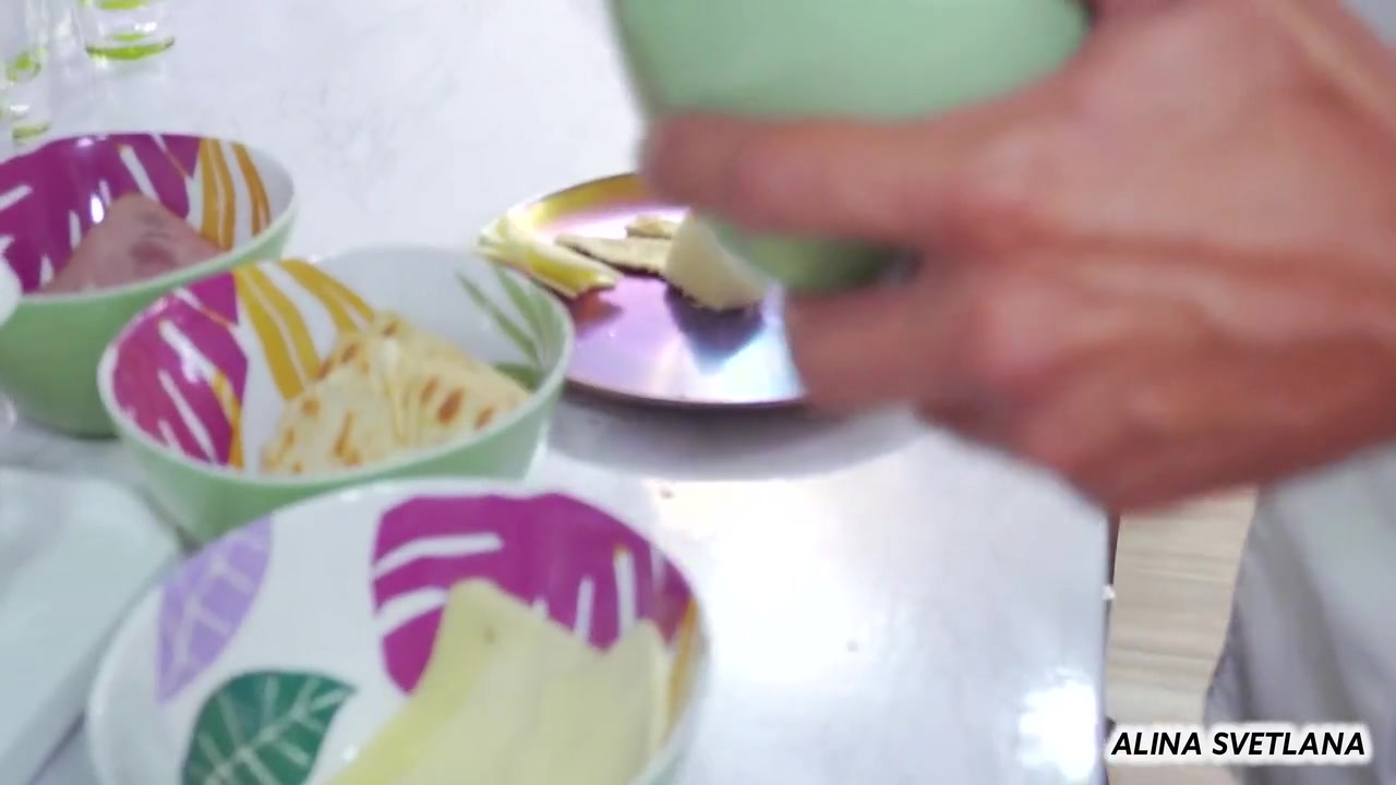 He Show Me His Habilities In The Kitchen. He Ends Up Fucking Me All Over The Food