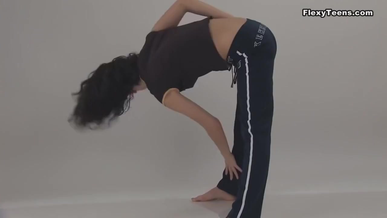 Enjoy How Much Larisa Bends Her Body