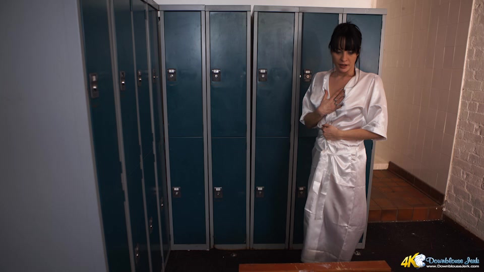 Charlie Elaine in Ill Let You Wank - DownblouseJerk