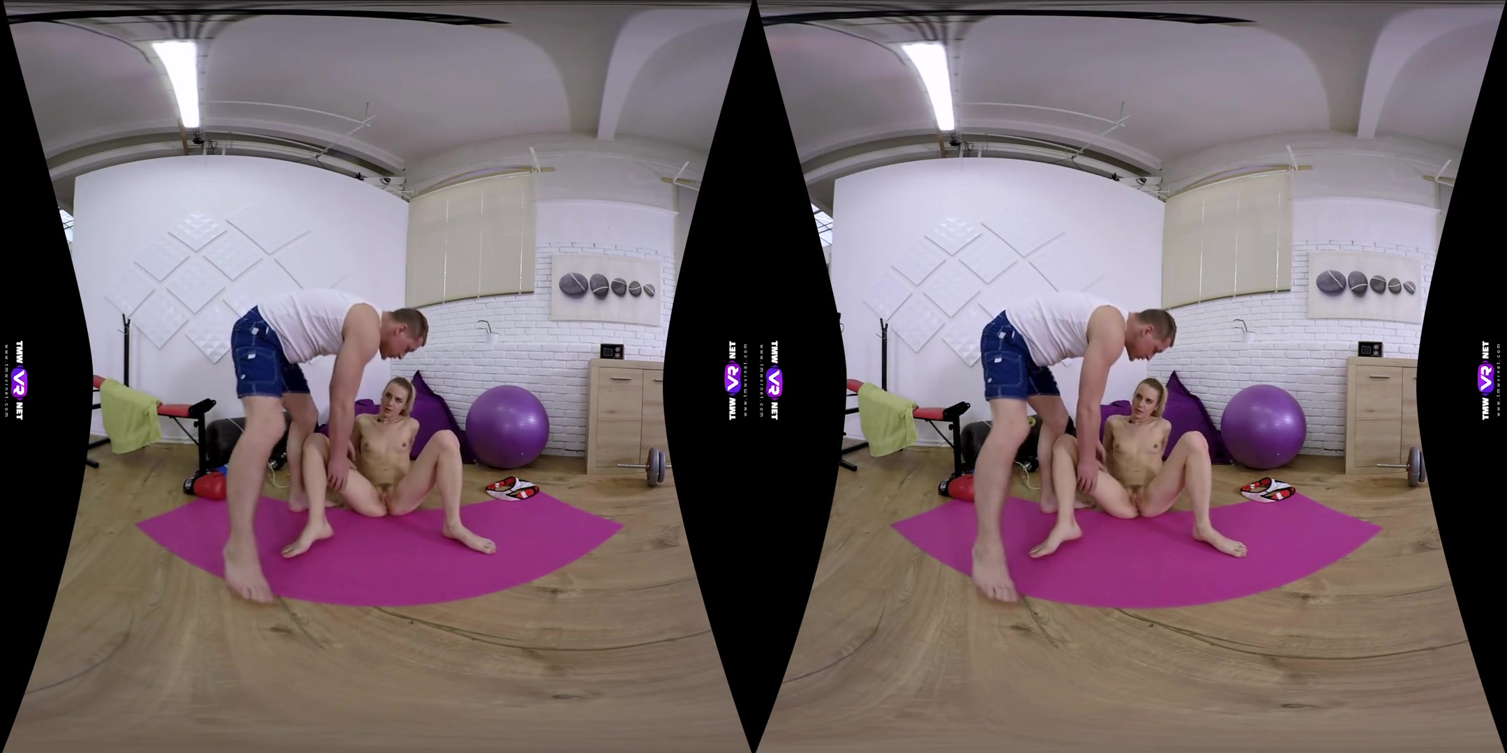 Alecia Fox in Morning Pussy Workout In Gym - TmwVRNet