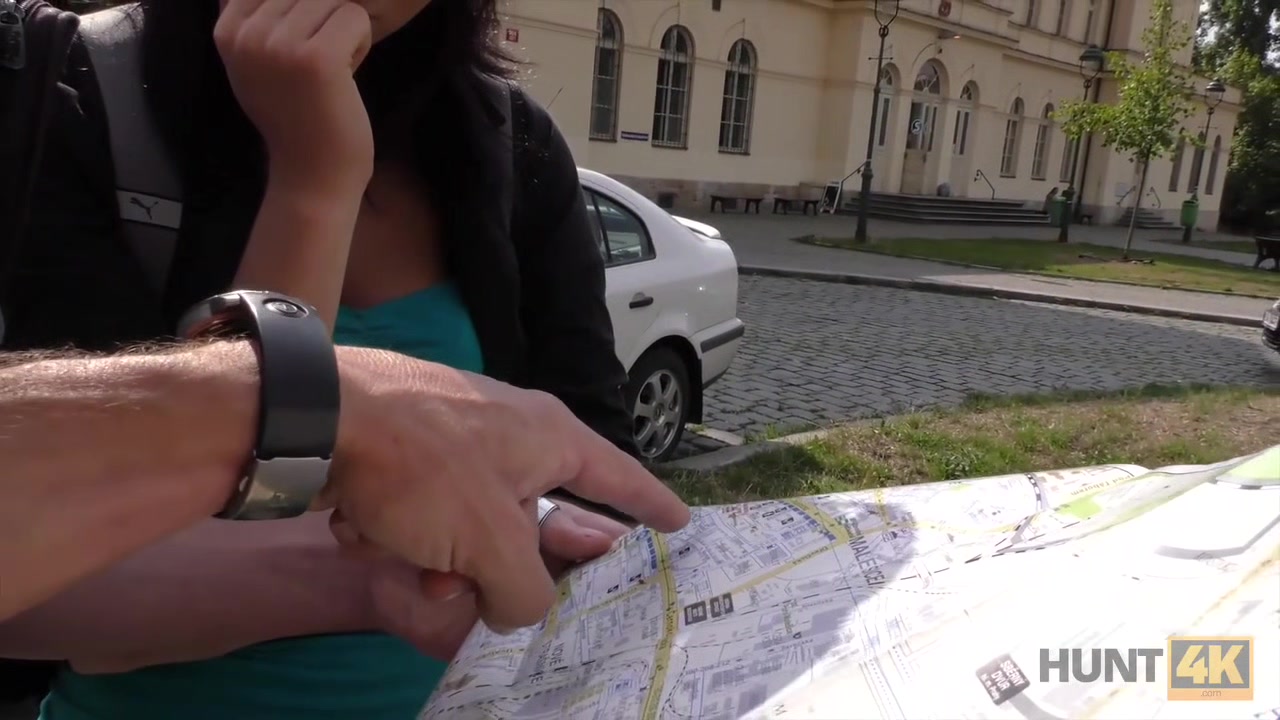 HUNT4K. Good-looking chick couldn't say no to handsome guy with cash