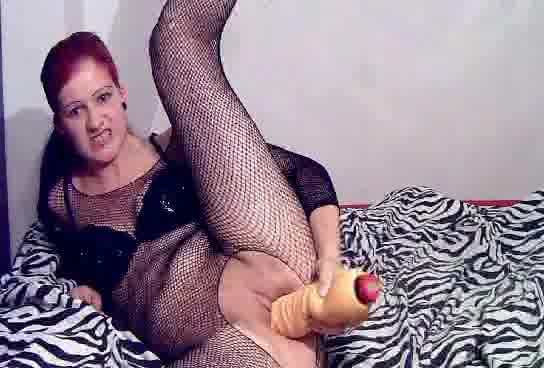 Kinky porn video in which a german broad licks a dildo
