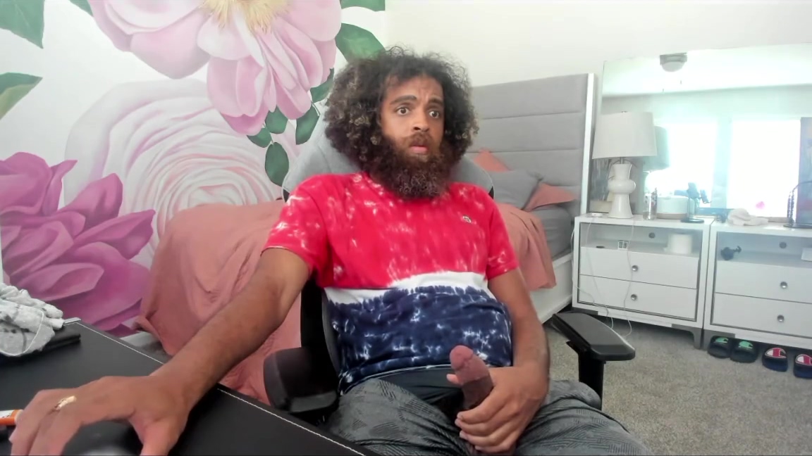 Rock Mercury - Sexy Hot Model Cums From Hairy Cock