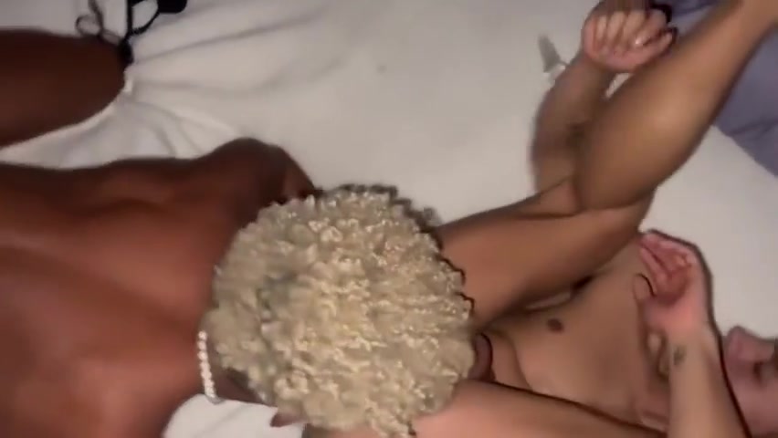 Elijahs Large Weenie Nails Yummy Latino