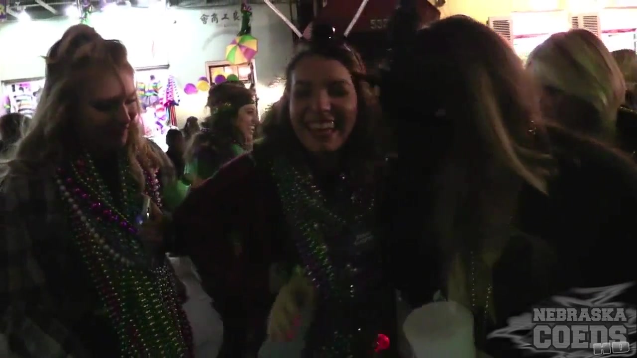 More Mardi Gras 2016 From New Orleans - NebraskaCoeds