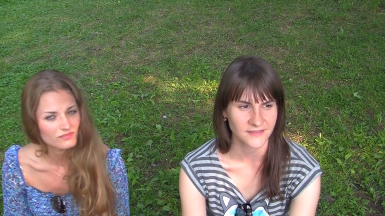 Peek girls first real outdoor sex