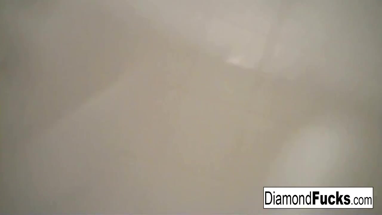 Diamond Kitty Decides To Get Wet And Wild In The Shower