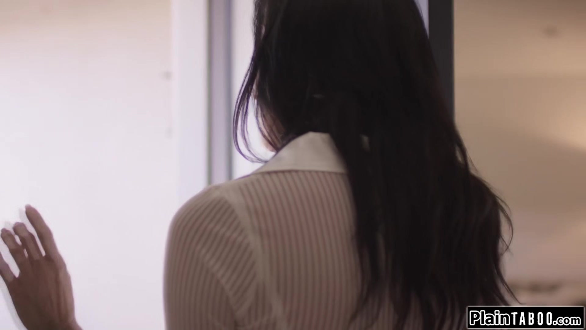 Big tits milf gets licked by in a teen 18+ reincarnated husband