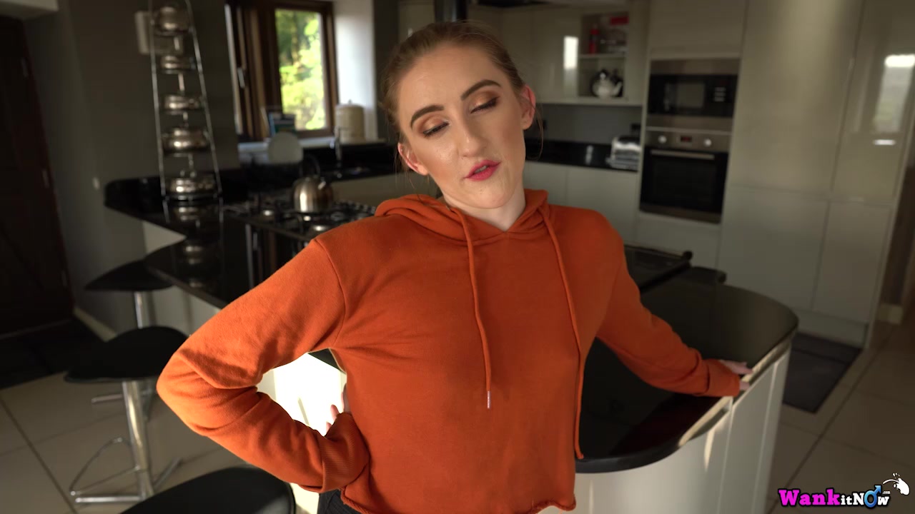 Molly - Spunk On My Tits - Sexy Videos - WankitNow