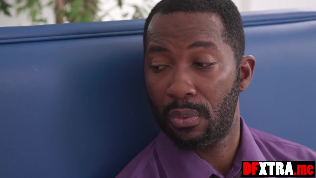 Waitress Served Her Holes For Big Black Dick Guests With Summer Vixen