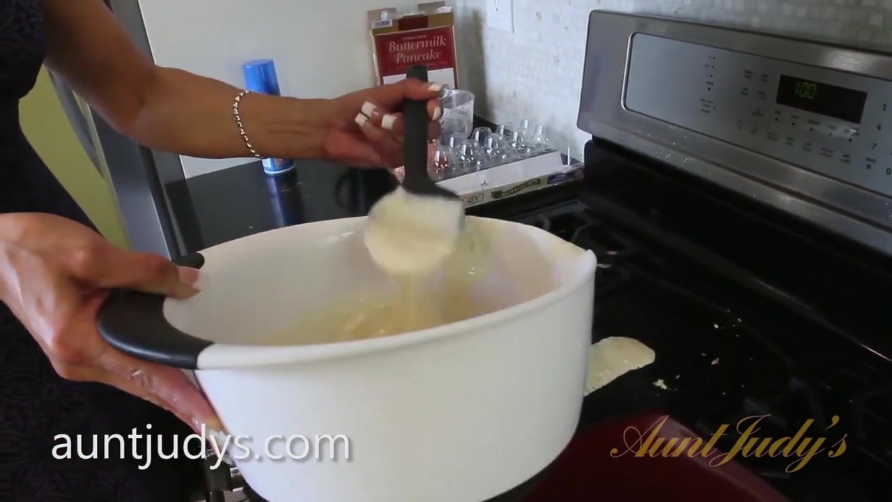 Mimi Moore's Famous Penis Pancakes