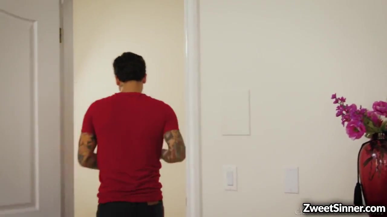 Sensual Fuck With Hot Neighbor With Jessa Rhoades