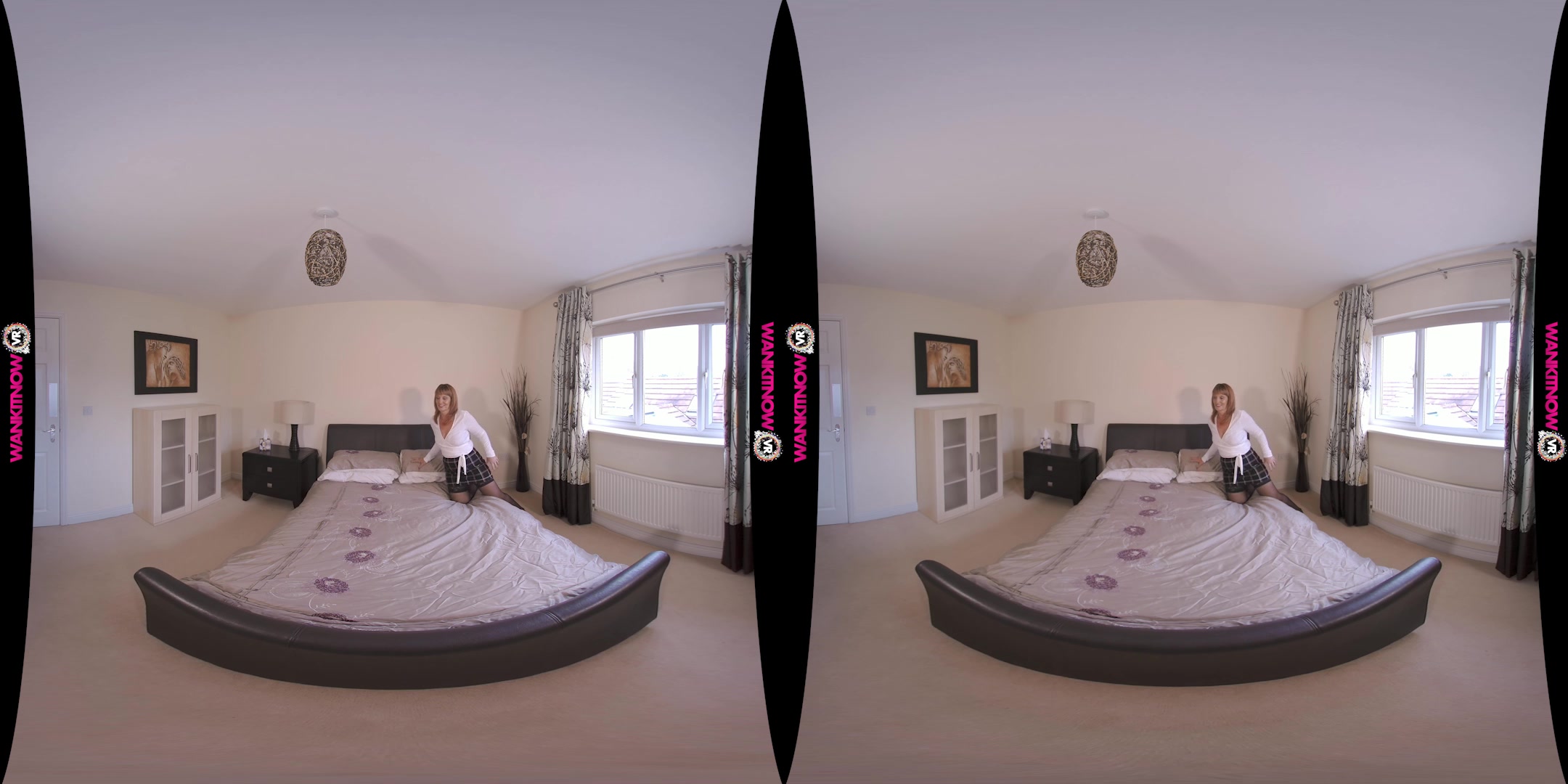 Sexual Service featuring Beau Diamonds - WankitNowVR